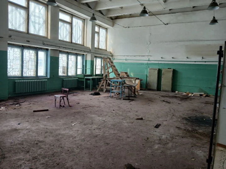 Продаются 2 нежилых здания и Земельный участок , Красноярский край, г. Назарово, мкр. Промышленный узел, дом 10 И